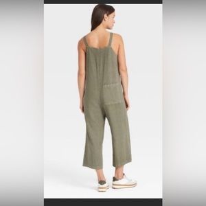 Universal Thread Olive Linen Overalls, M